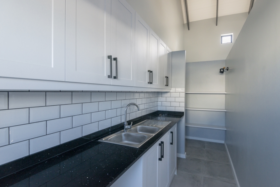 4 Bedroom Property for Sale in Laguna Western Cape